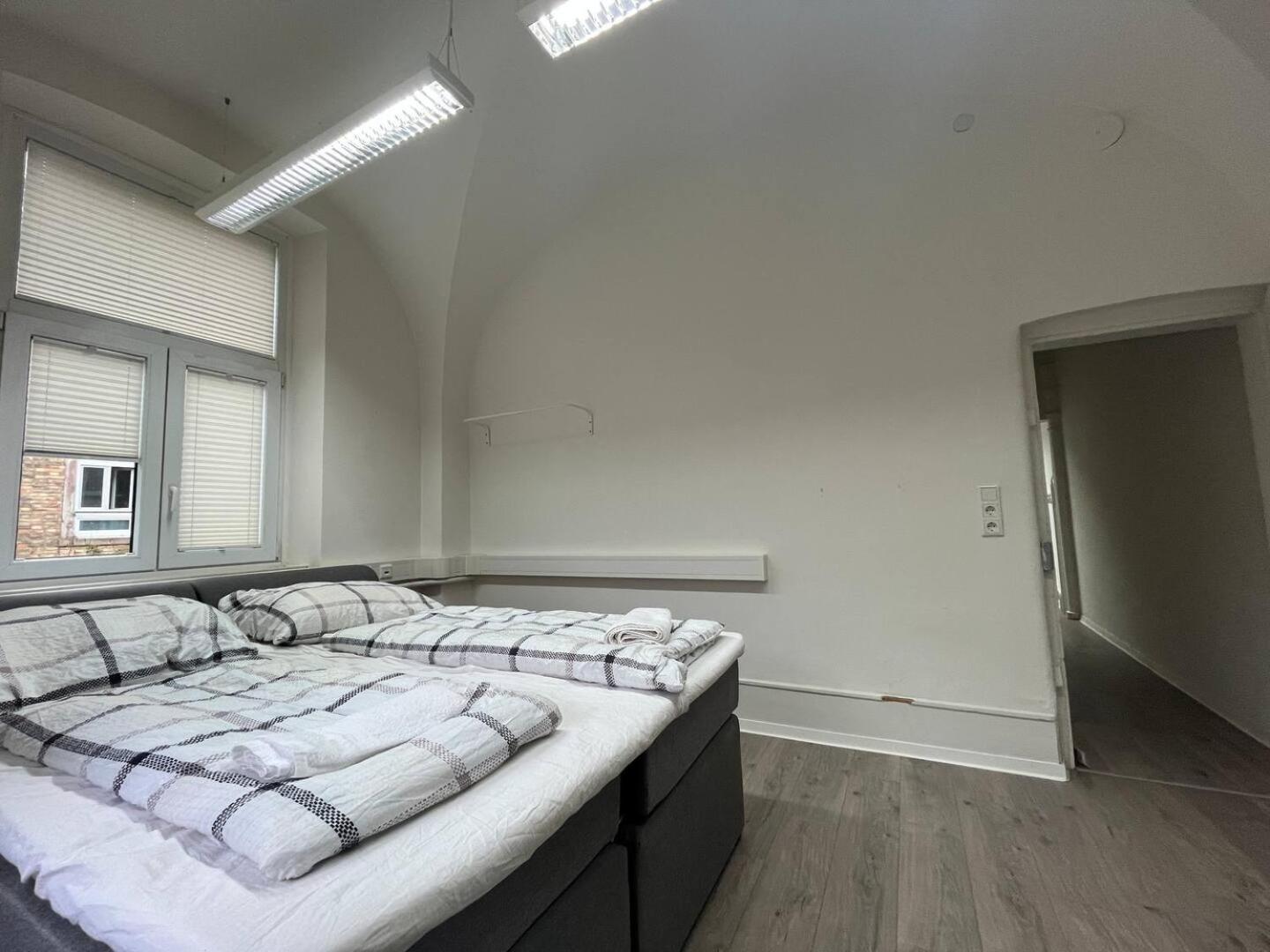 Simplex Apartments Am Ettlinger Tor Spacious Карлсруе Екстер'єр фото