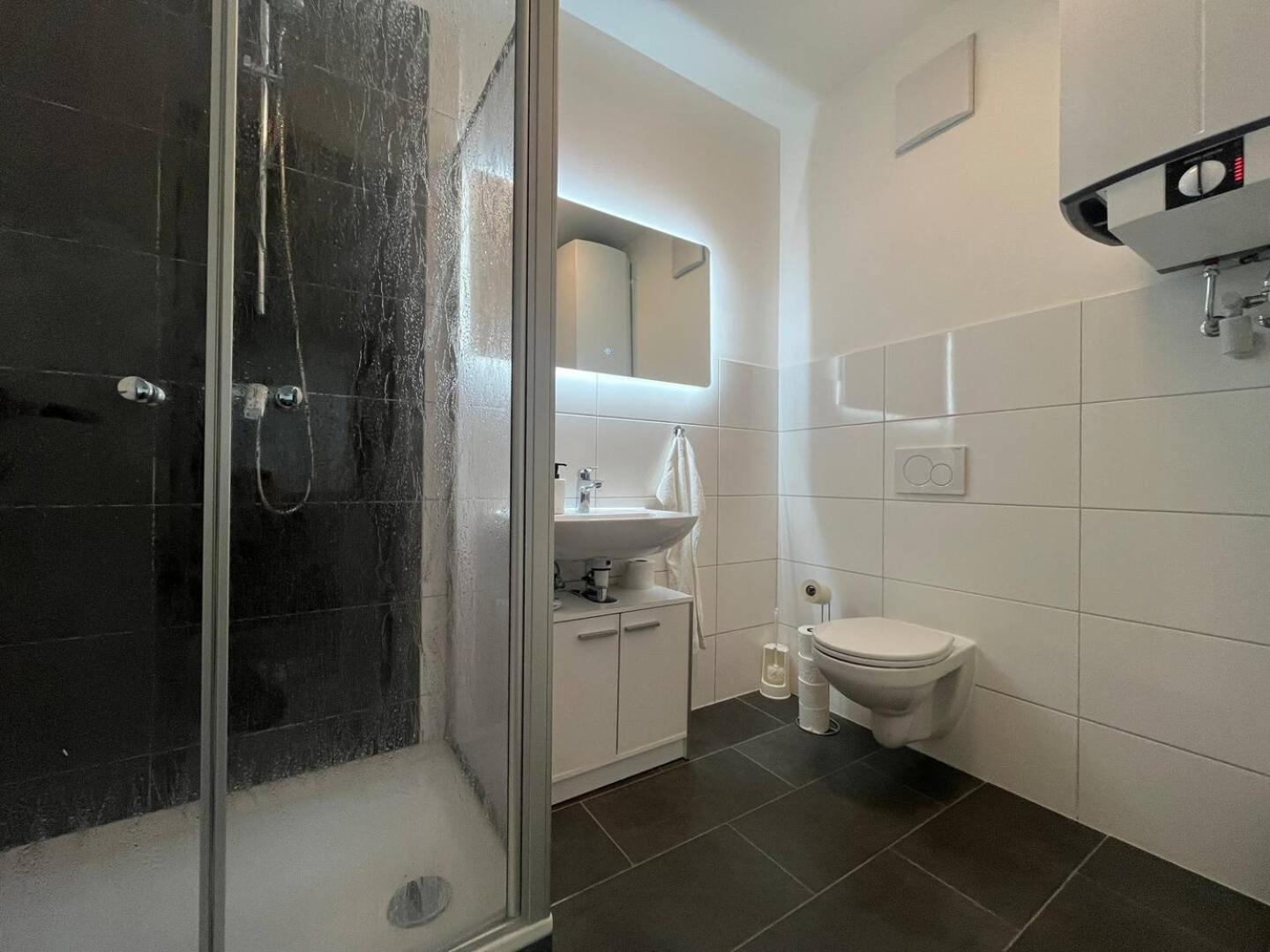 Simplex Apartments Am Ettlinger Tor Spacious Карлсруе Екстер'єр фото